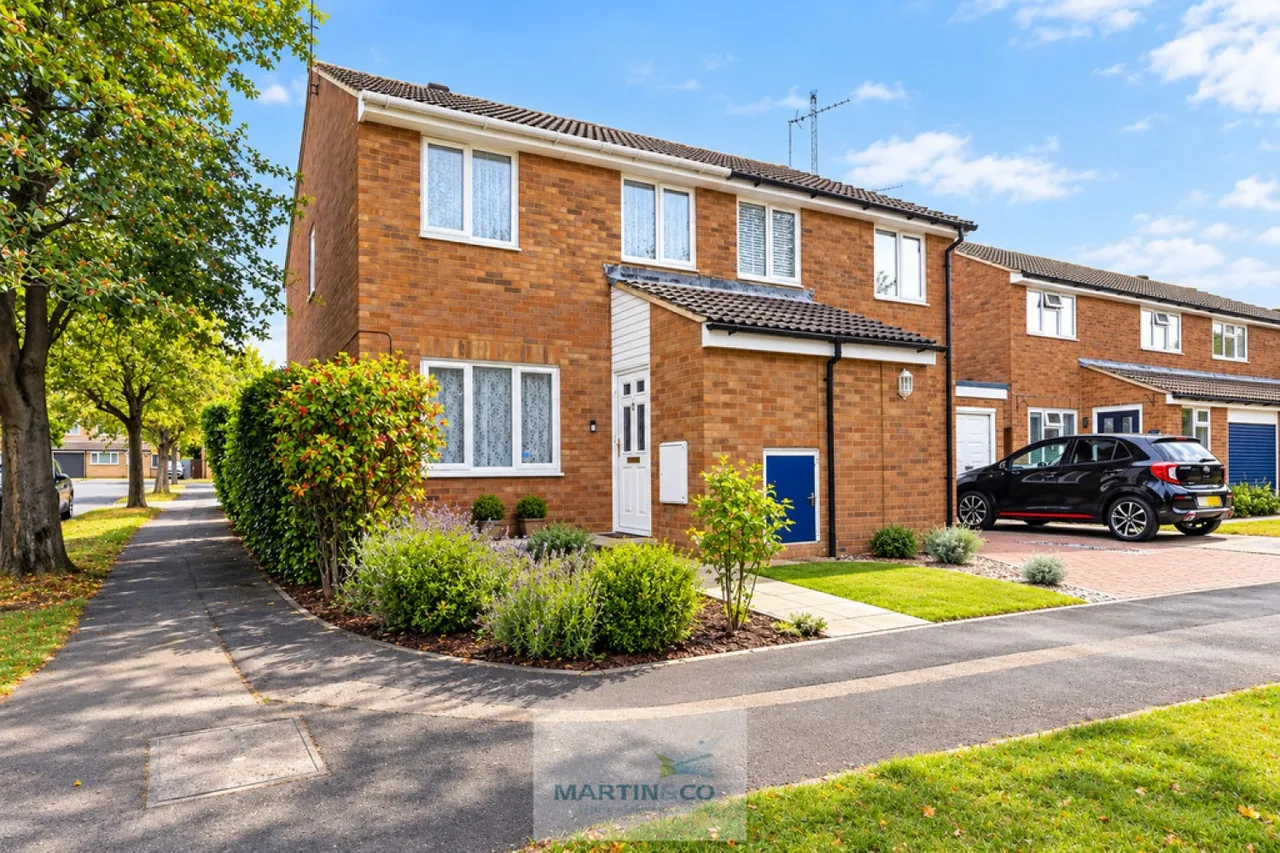 3 bed house for sale — Lordswood, Welwyn Garden City,