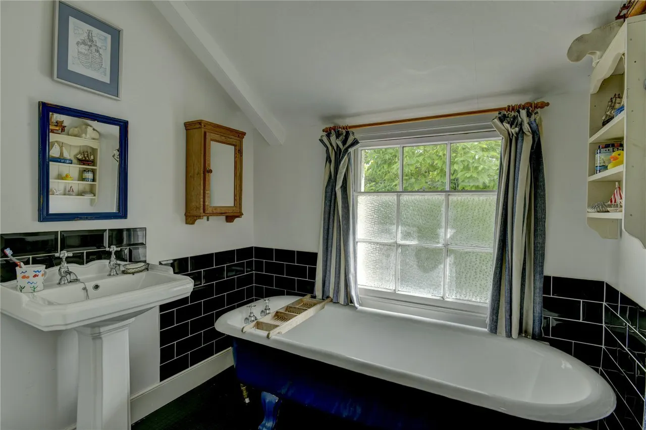 Haines Hill, Taunton, TA1, photo 13