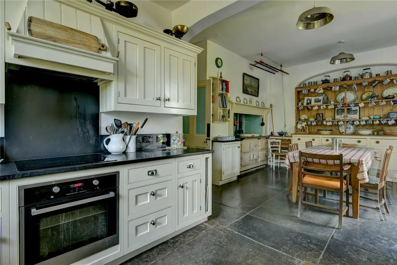 Haines Hill, Taunton, TA1, photo 6