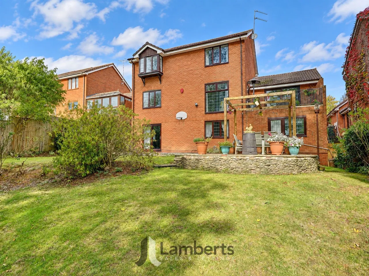 Yeadon Close, Redditch, photo 29