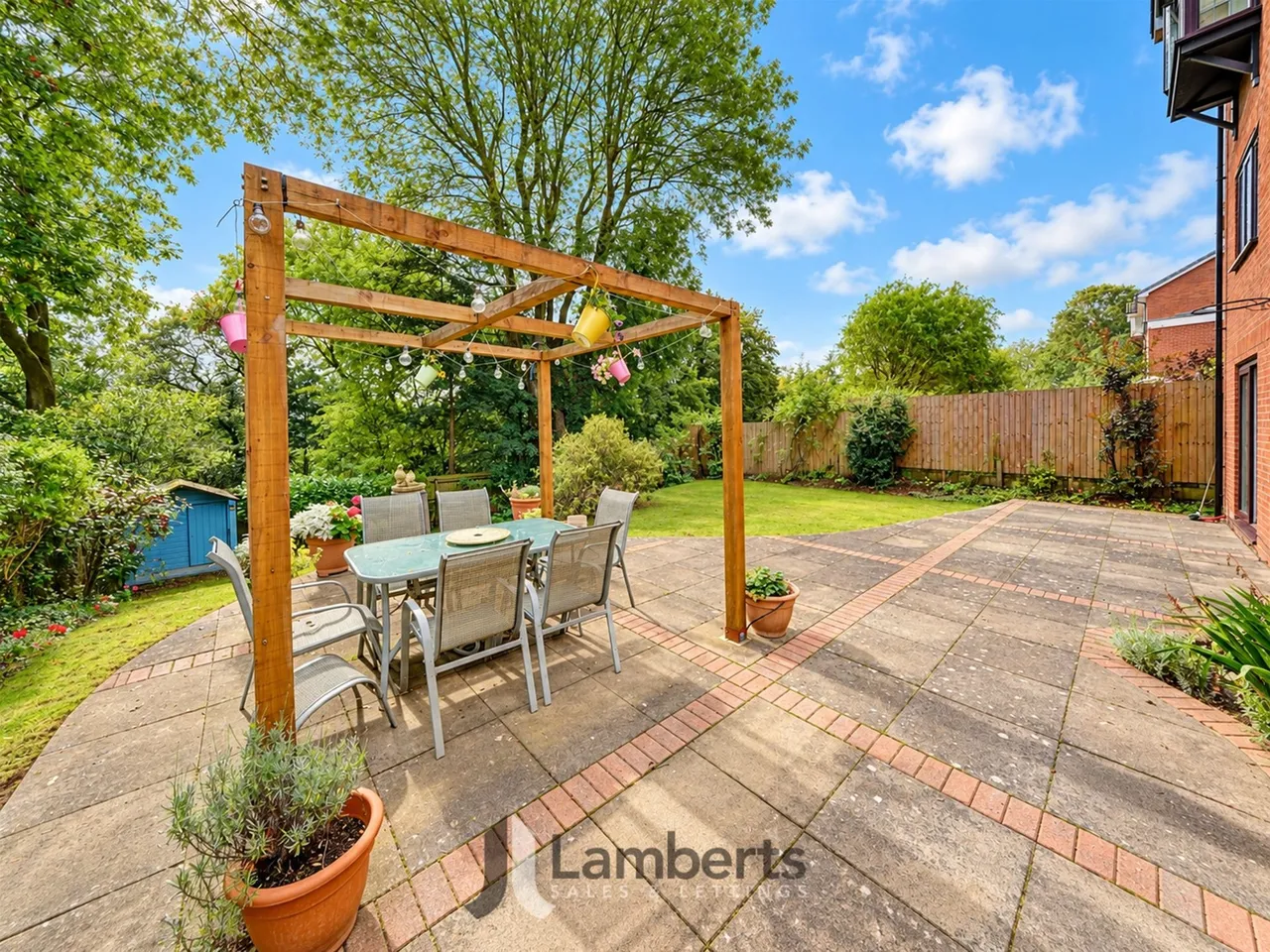 Yeadon Close, Redditch, photo 23