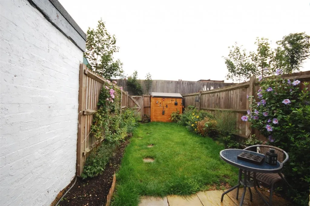St Marys Road, photo 9