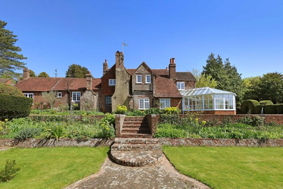 4 bed house for sale, Chinnor Road, Bledlow Ridge, HP14