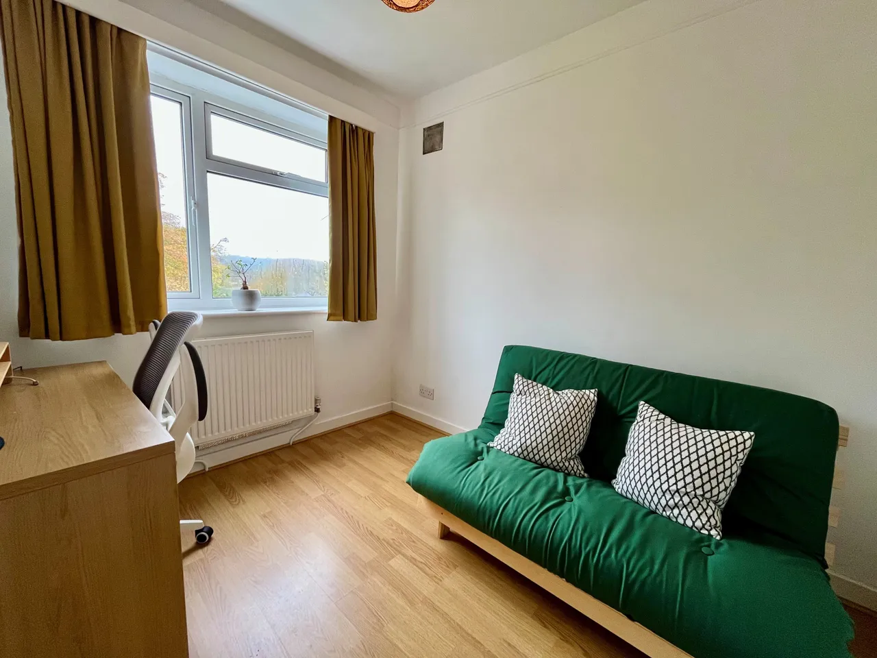 Alma Road, LS6, photo 7