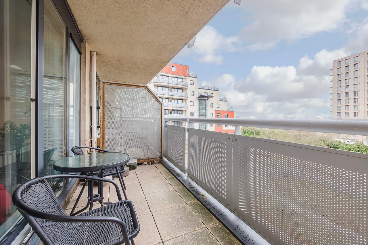 Wards Wharf Approach, London, E16, photo 4