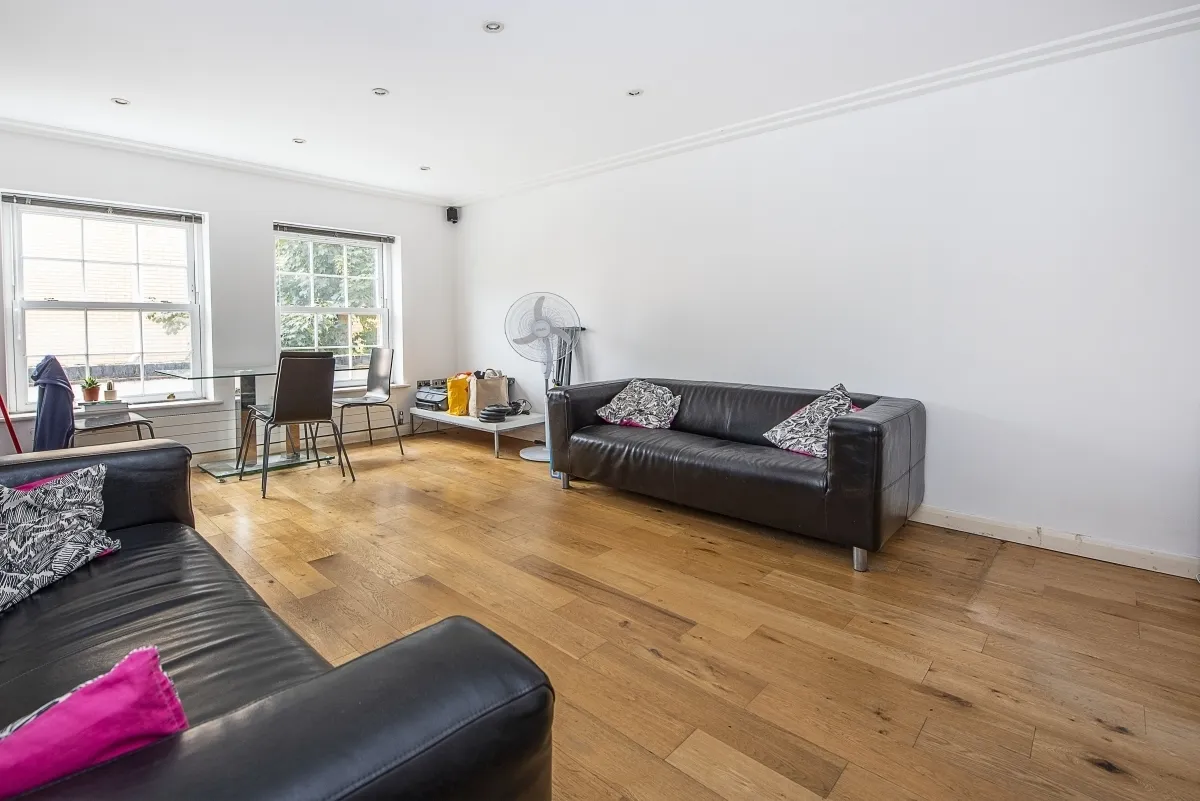 London Road, Isleworth, TW7, photo 3