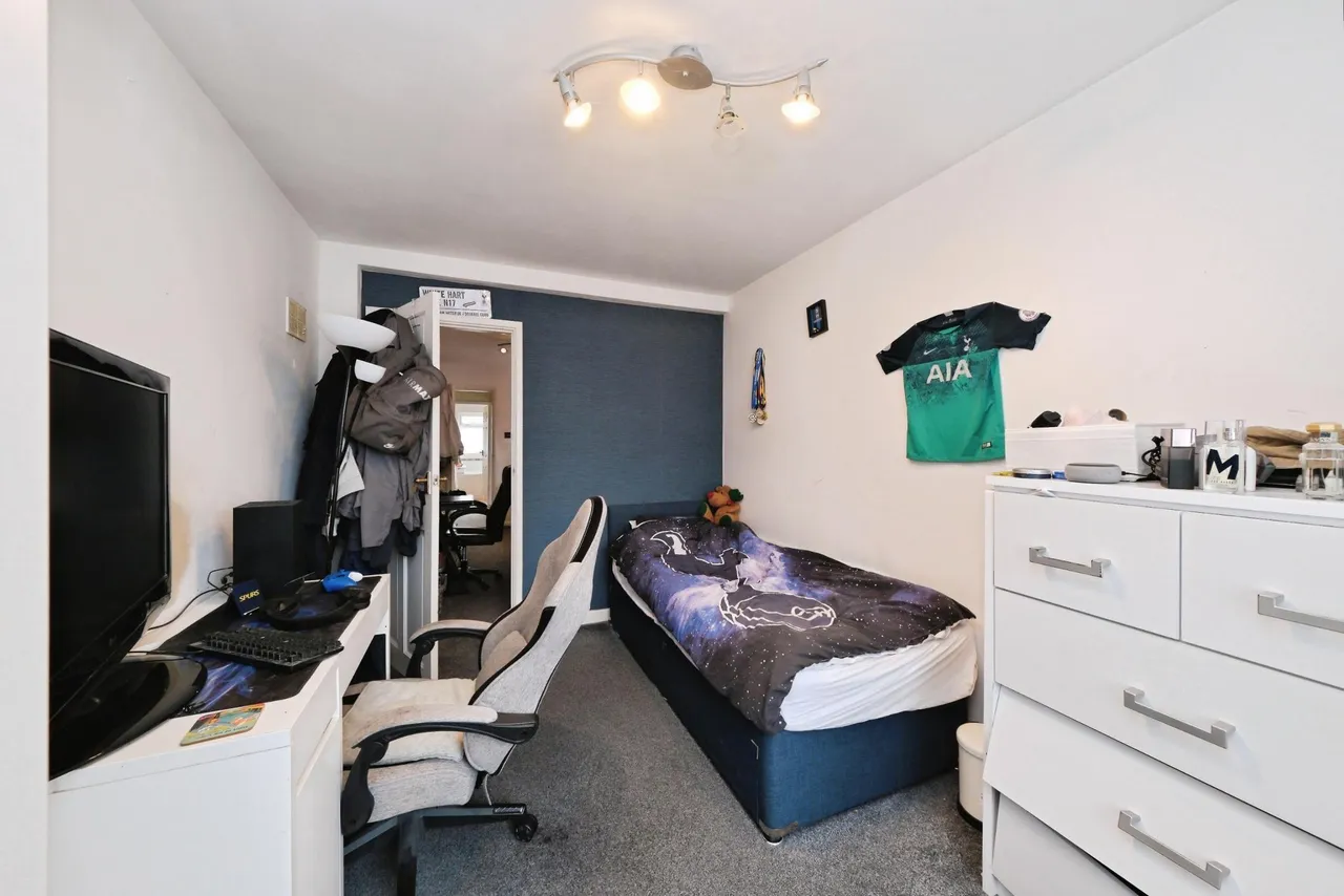 Mansfield Road, Nottingham, NG16, photo 15
