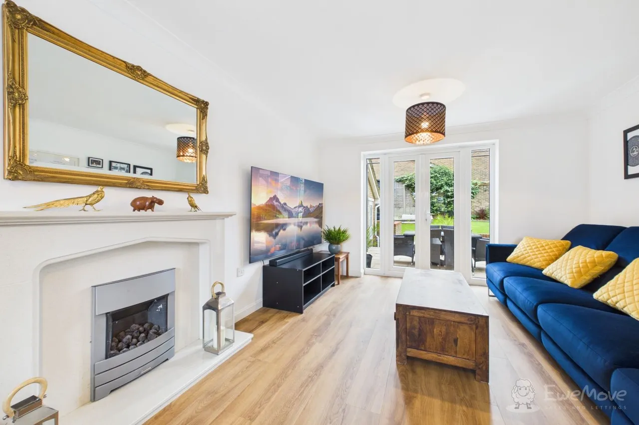 Lewis Road, Hawkinge, CT18, photo 19