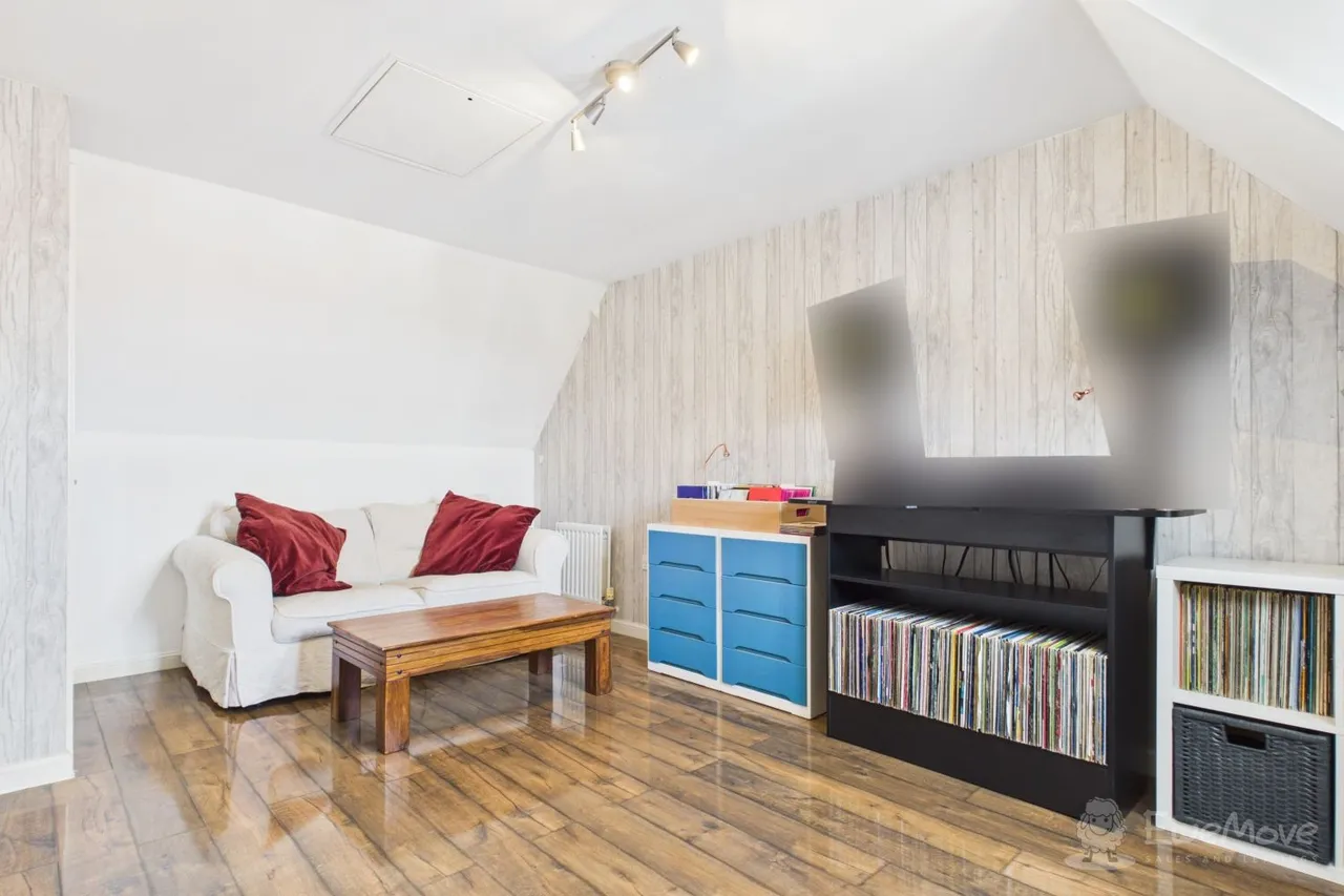Lewis Road, Hawkinge, CT18, photo 39