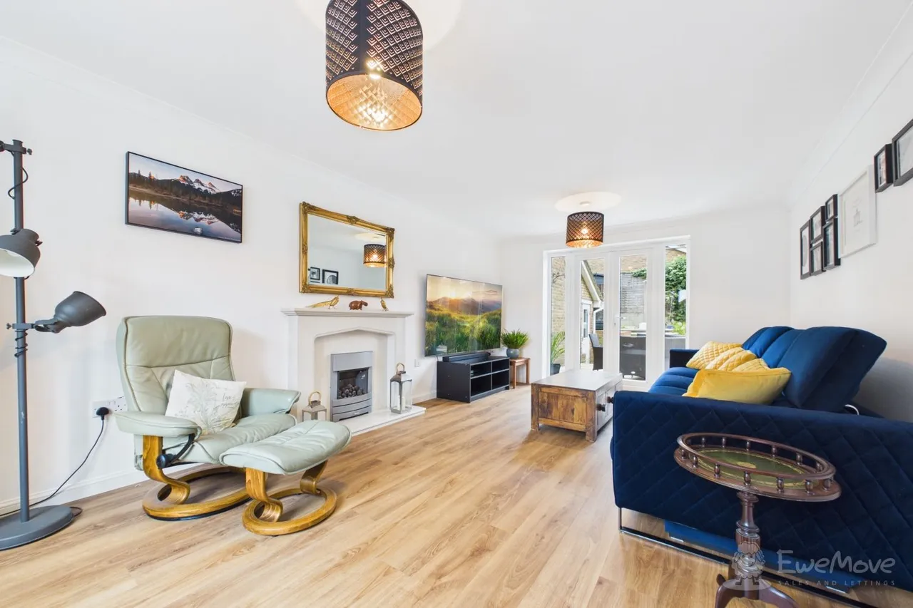 Lewis Road, Hawkinge, CT18, photo 18