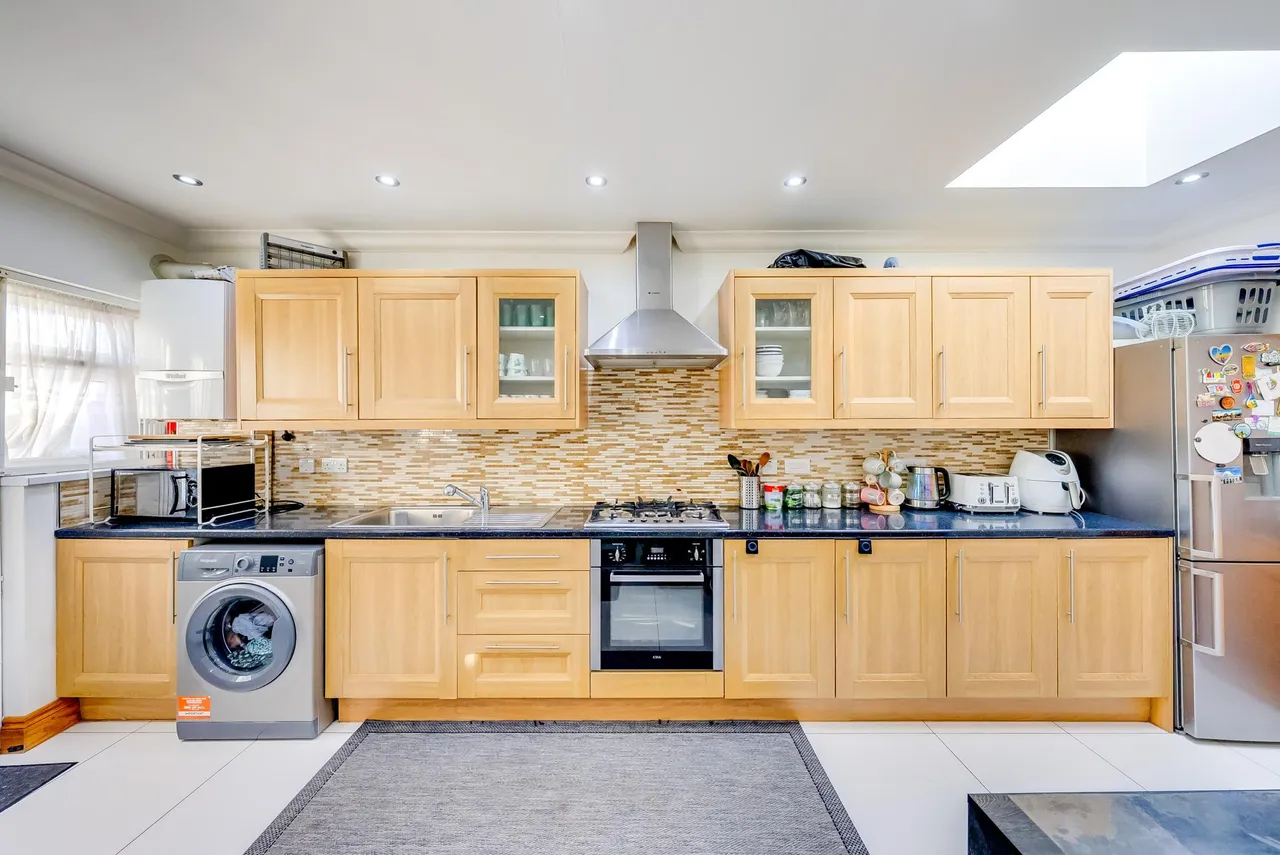 Hollybush Street, London, E13, photo 7