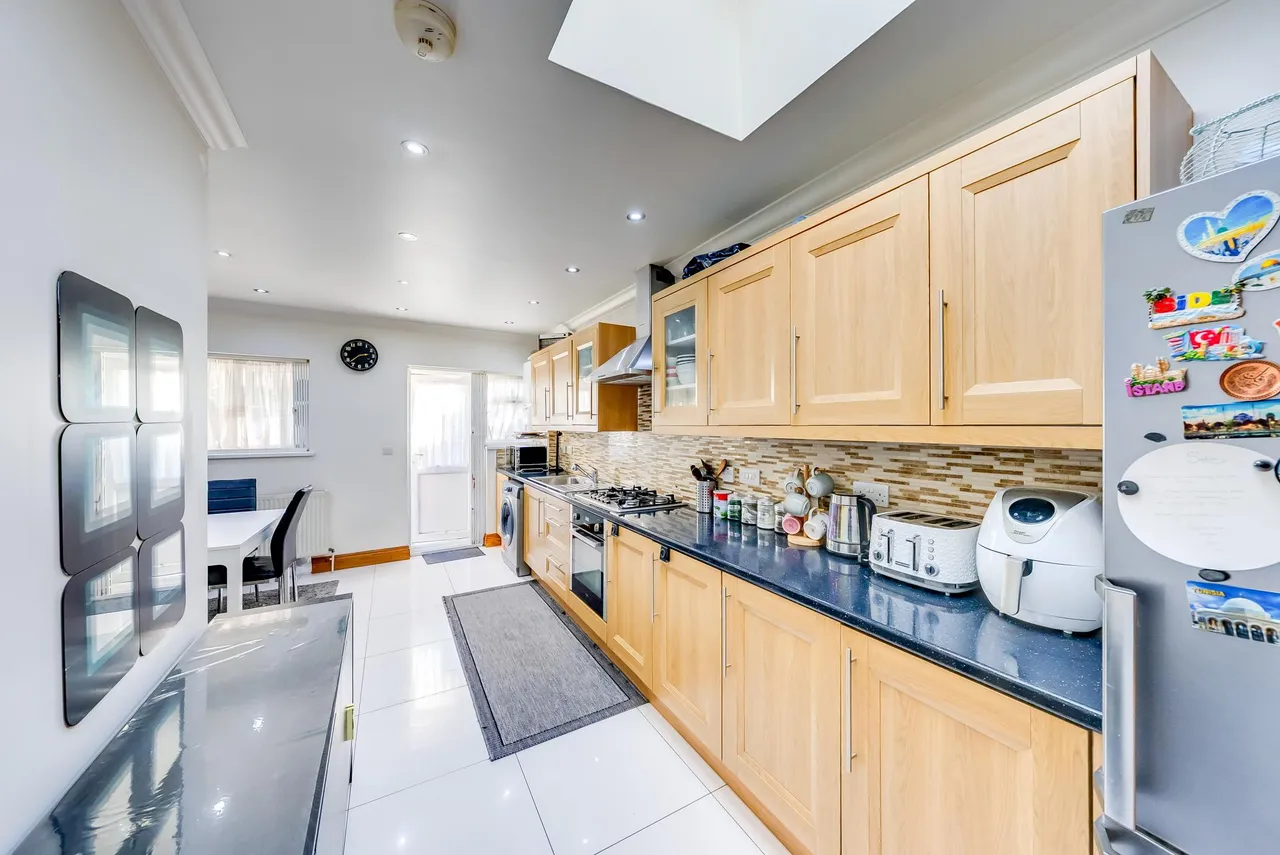 Hollybush Street, London, E13, photo 8