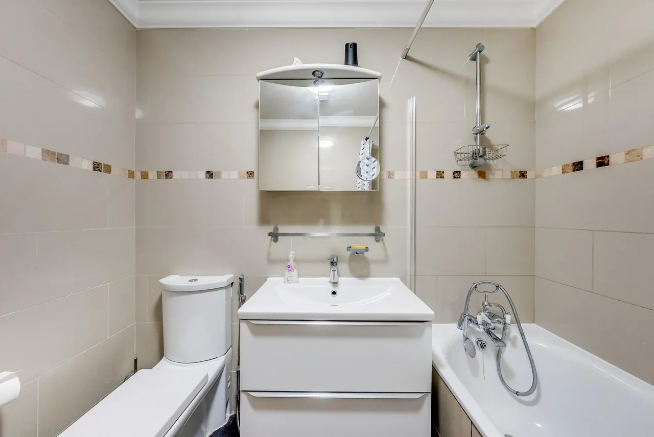 Hollybush Street, London, E13, photo 22