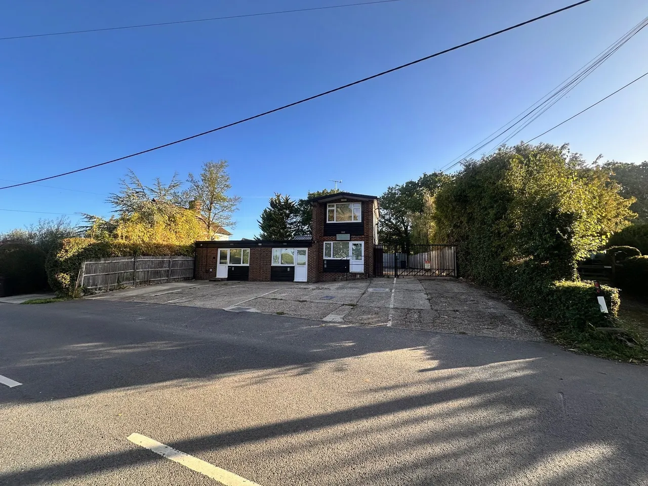 Merle Common Road, Oxted, RH8, photo 3