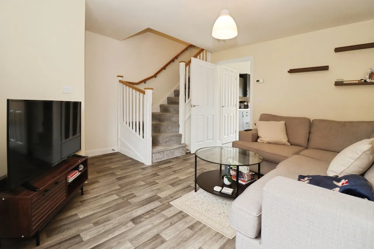 Normead Drive, BRISTOL, Avon, BS37, photo 4