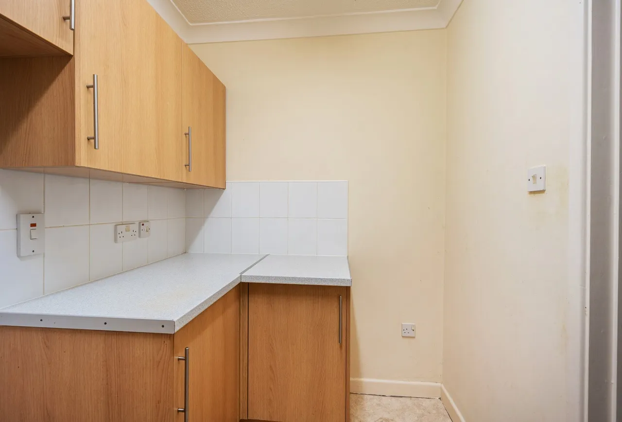 Wesley Court, Stroud, GL5 1DS, photo 10