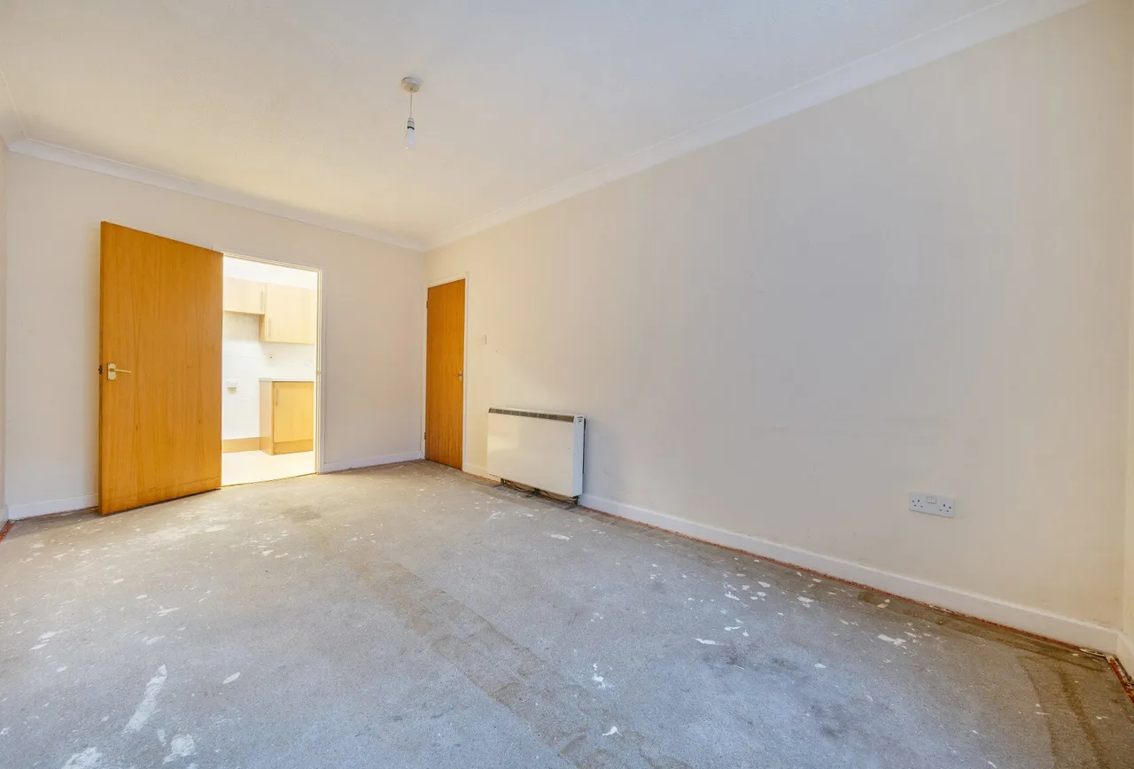 Wesley Court, Stroud, GL5 1DS, photo 6