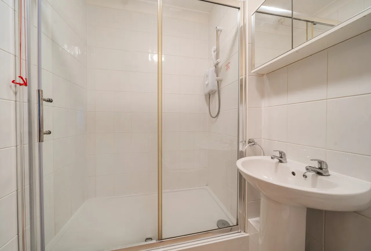 Wesley Court, Stroud, GL5 1DS, photo 19