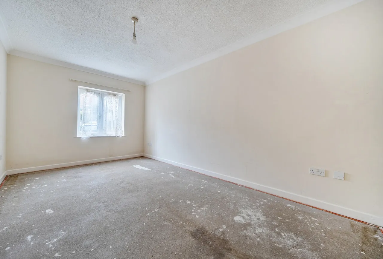 Wesley Court, Stroud, GL5 1DS, photo 9