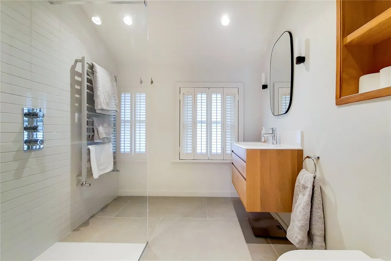 Elnathan Mews, London, W9, photo 12
