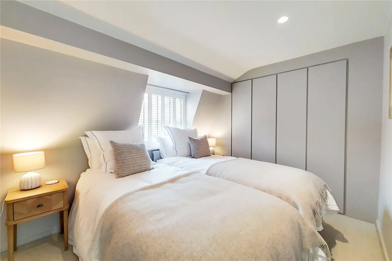 Elnathan Mews, London, W9, photo 8