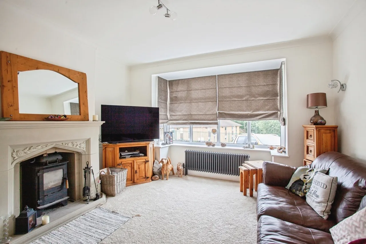 Wheel Lane, Grenoside, S35, photo 16