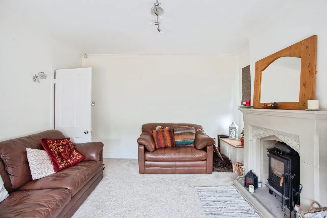 Wheel Lane, Grenoside, S35, photo 18