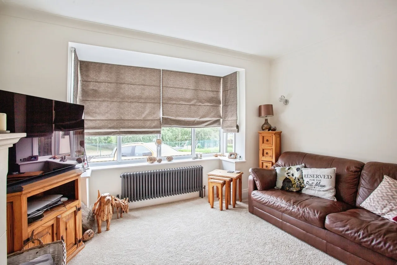 Wheel Lane, Grenoside, S35, photo 17