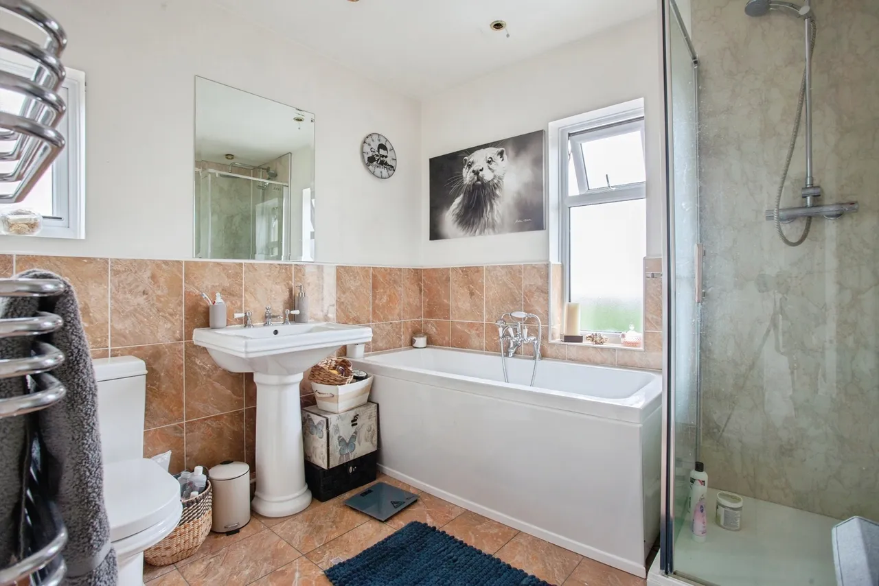 Wheel Lane, Grenoside, S35, photo 24
