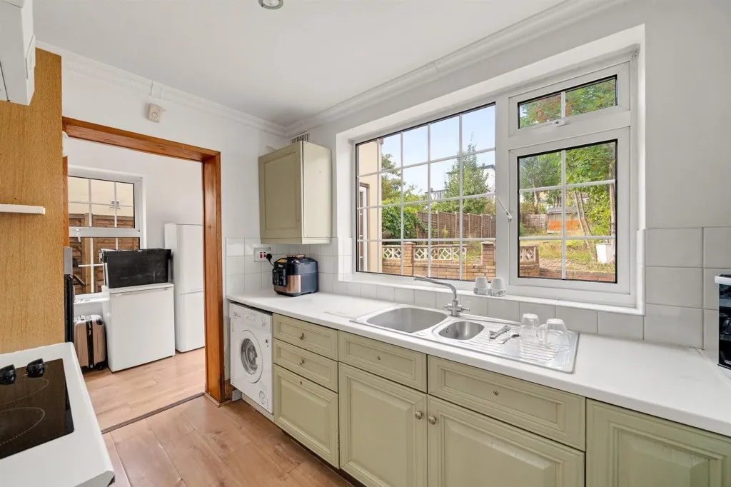 Dairsie Road, Eltham, photo 4