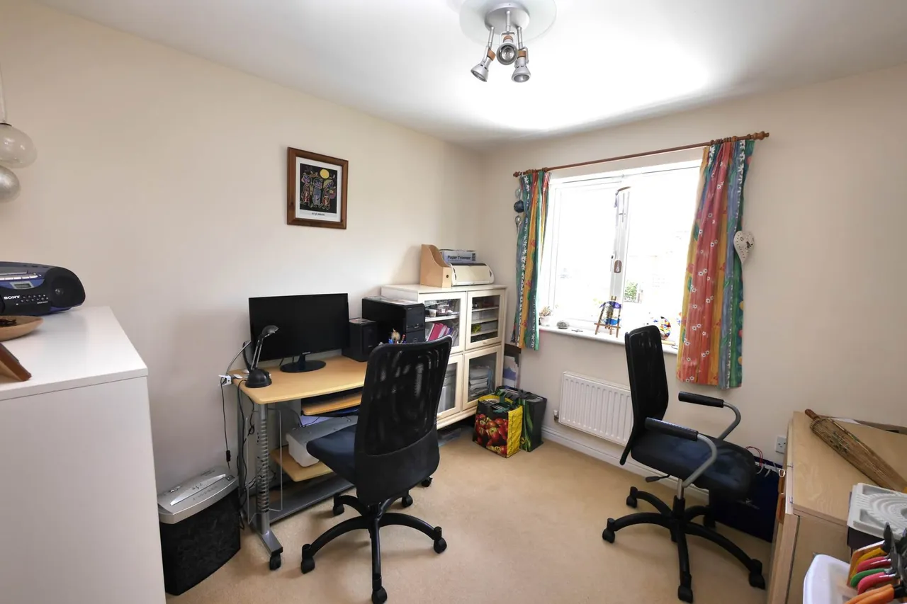 Regimental Way, Harwich, CO12 5FE, photo 7