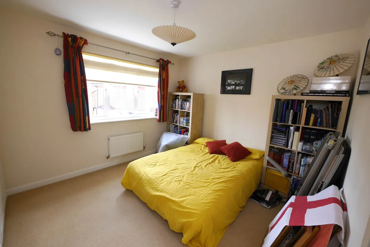 Regimental Way, Harwich, CO12 5FE, photo 6