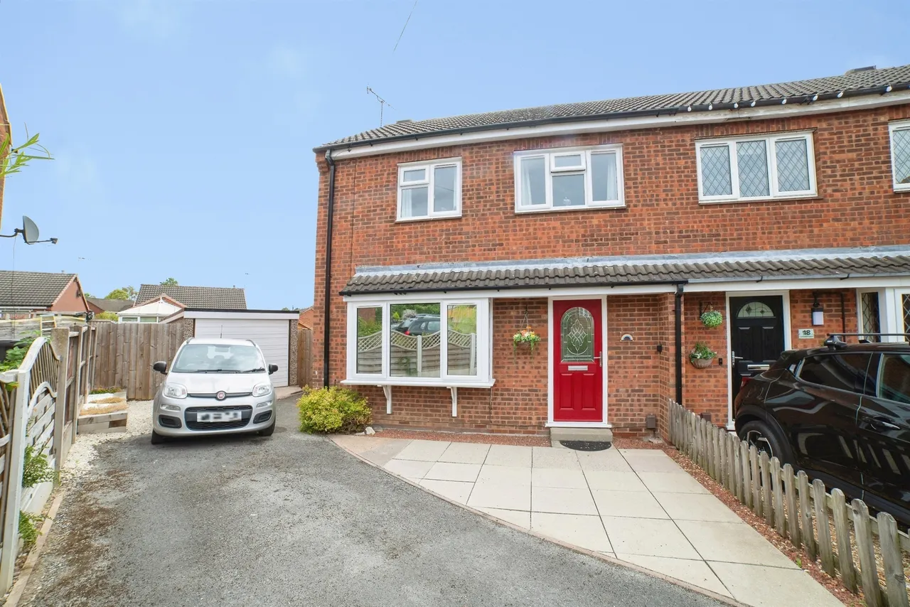 3 bed house for sale, Larchdale Close, South Normanton, DE55