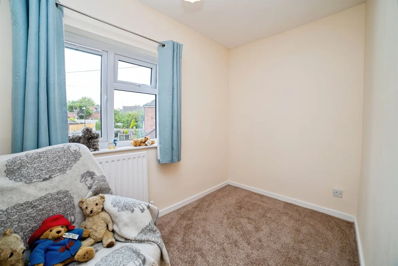 Larchdale Close, South Normanton, DE55, photo 6