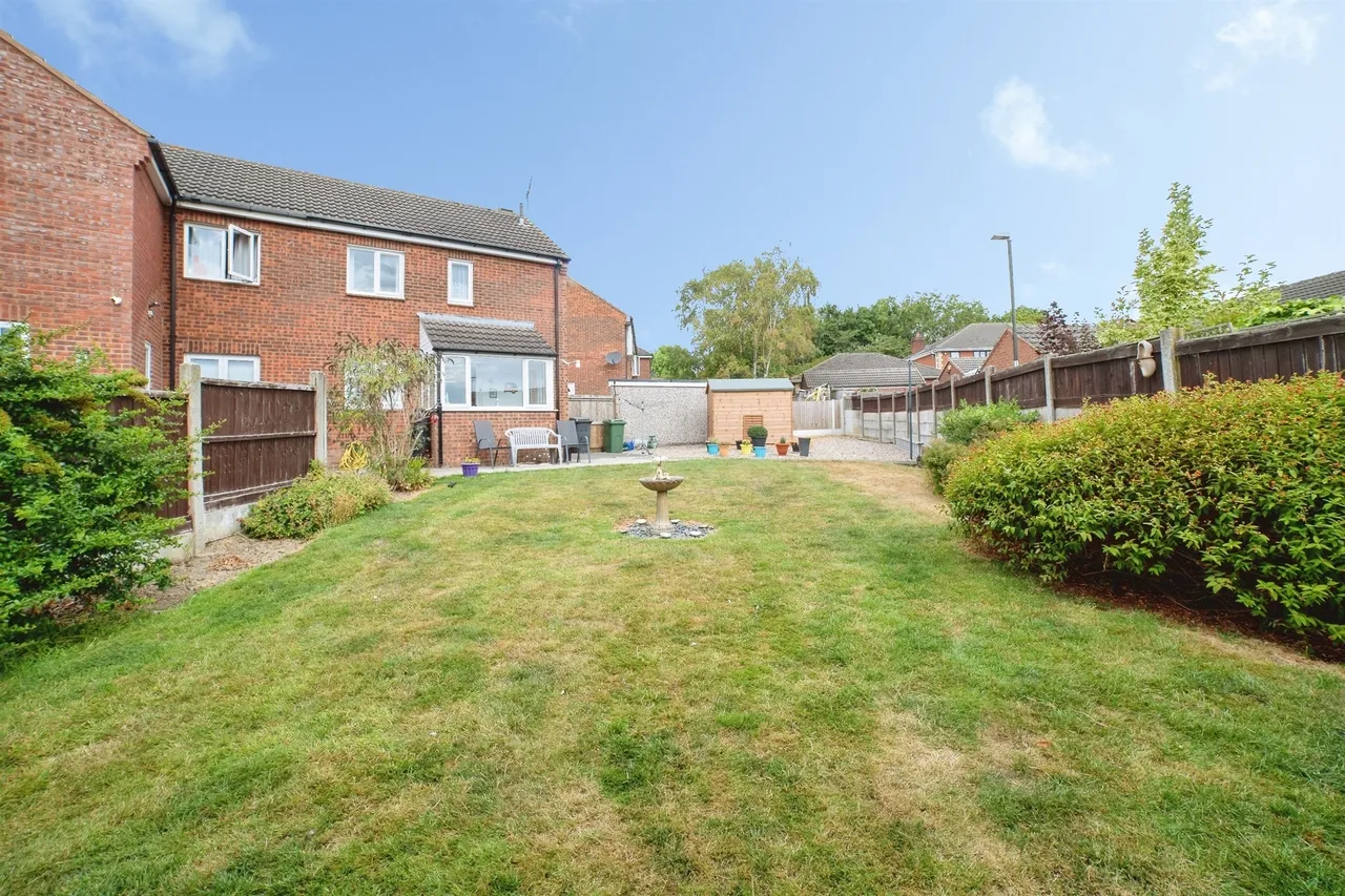 Larchdale Close, South Normanton, DE55, photo 12