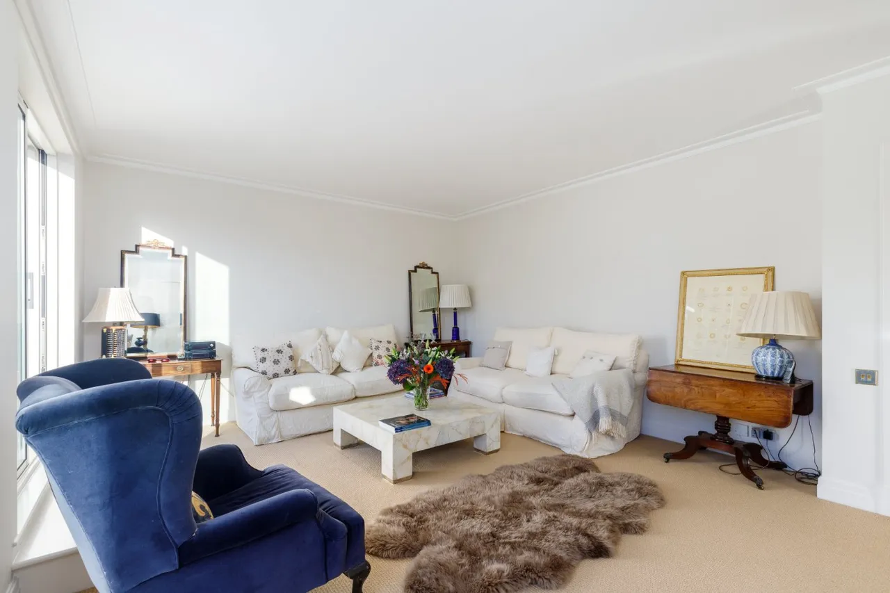 Point Pleasant, London, SW18, photo 6