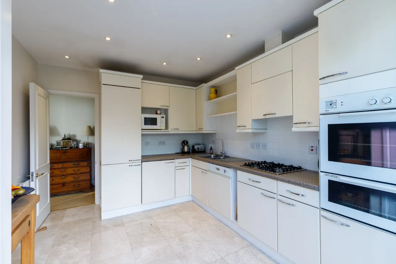 Point Pleasant, London, SW18, photo 8