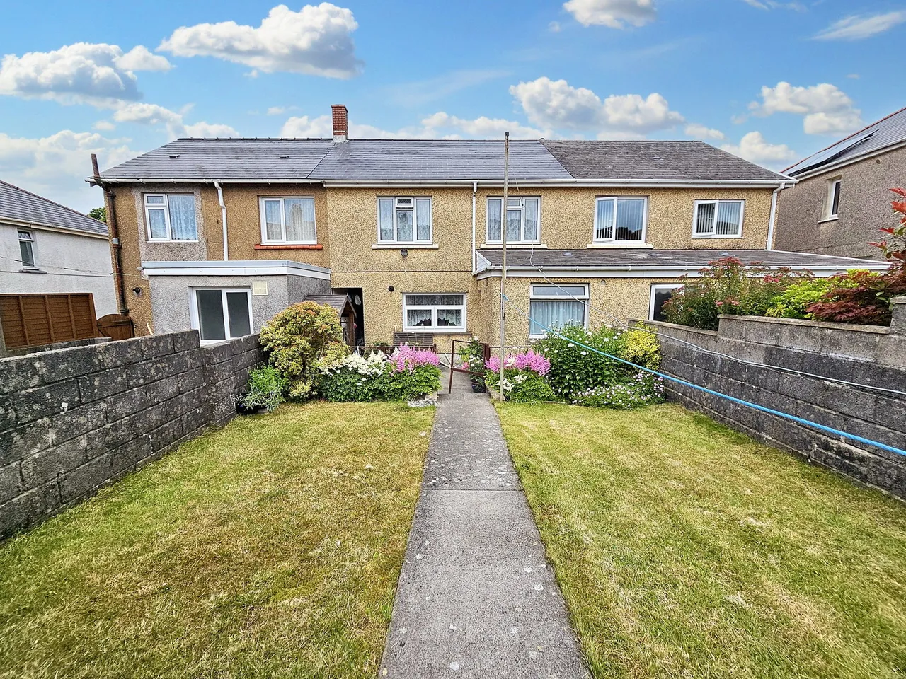Ash Grove, Neath, SA11 3ST, photo 3