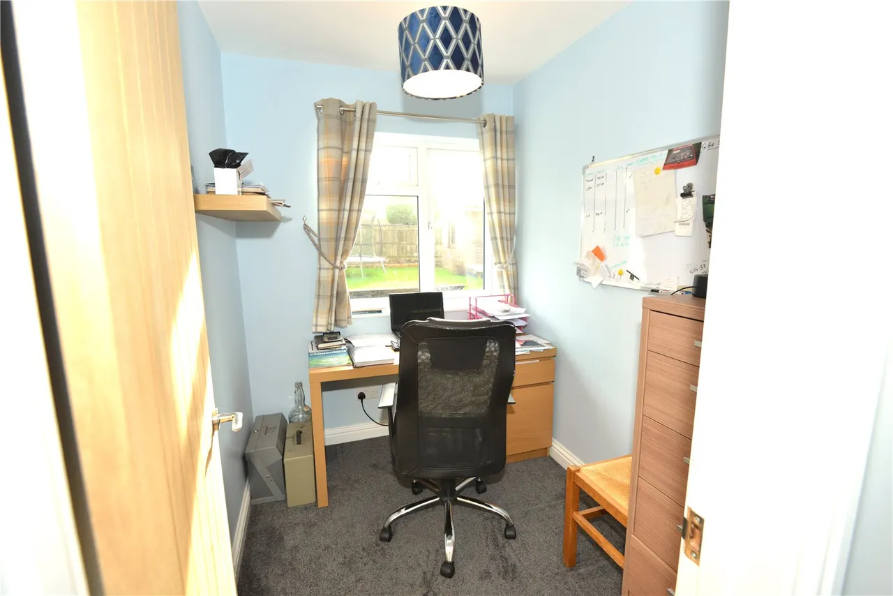 Station Road, Alderholt, Fordingbridge, Dorset, SP6 3RD, photo 12