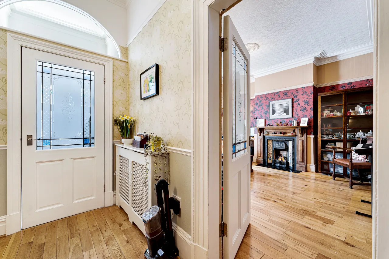 Manchester Road, Heaton Norris, SK4, photo 8