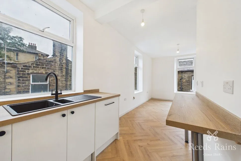 George Street, Hebden Bridge, HX7, photo 3
