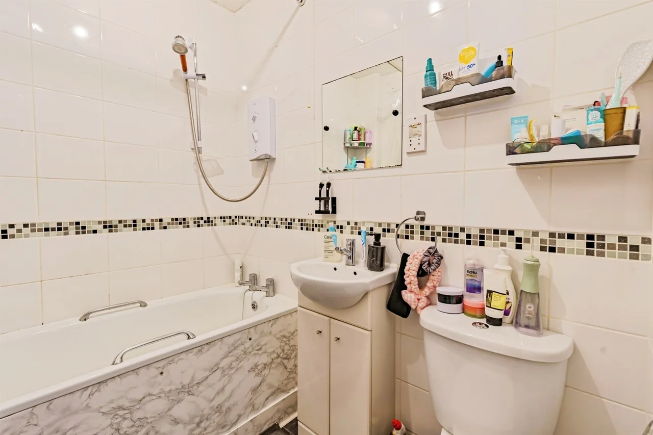 Pelham Place, Seaford, BN25, photo 10