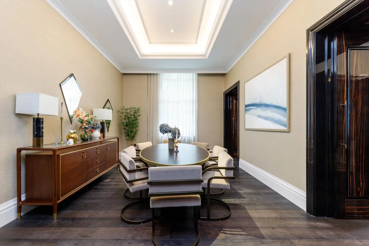 Whitehall Place, London, SW1A, photo 2