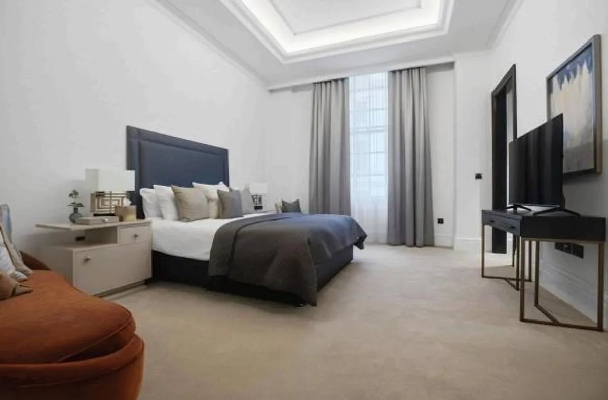Whitehall Place, London, SW1A, photo 12