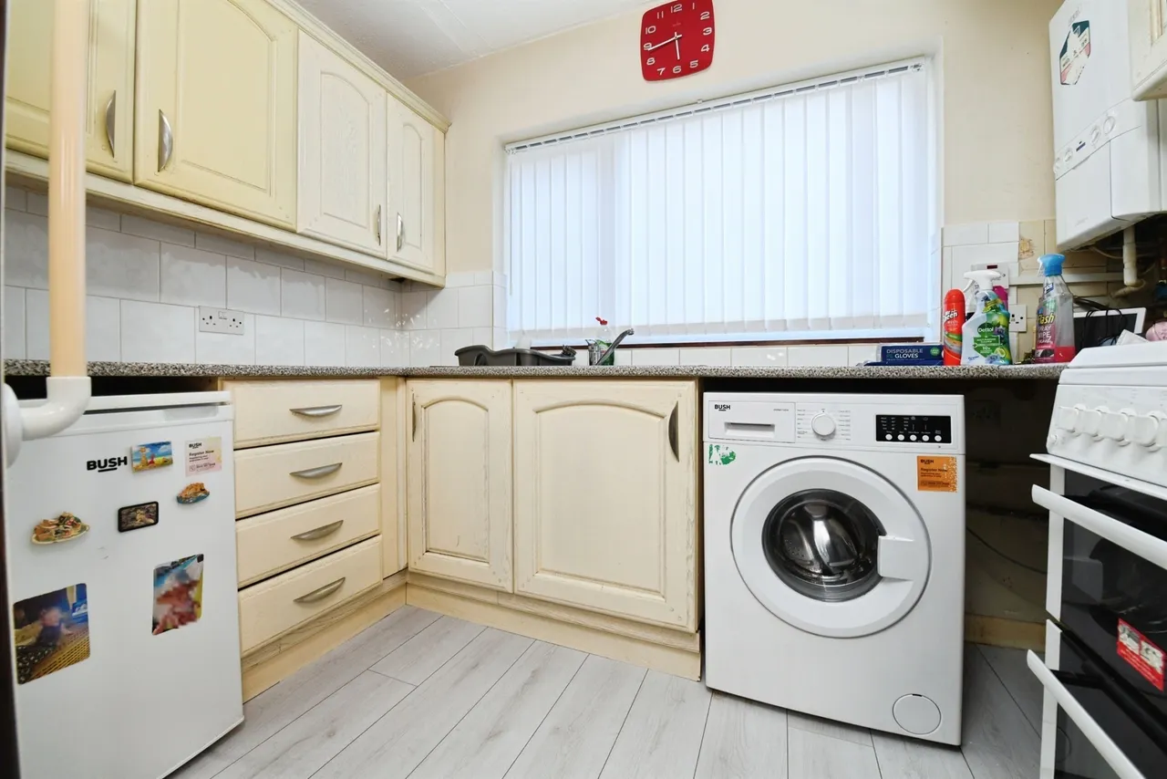 Newlands Road, Canvey Island, photo 2