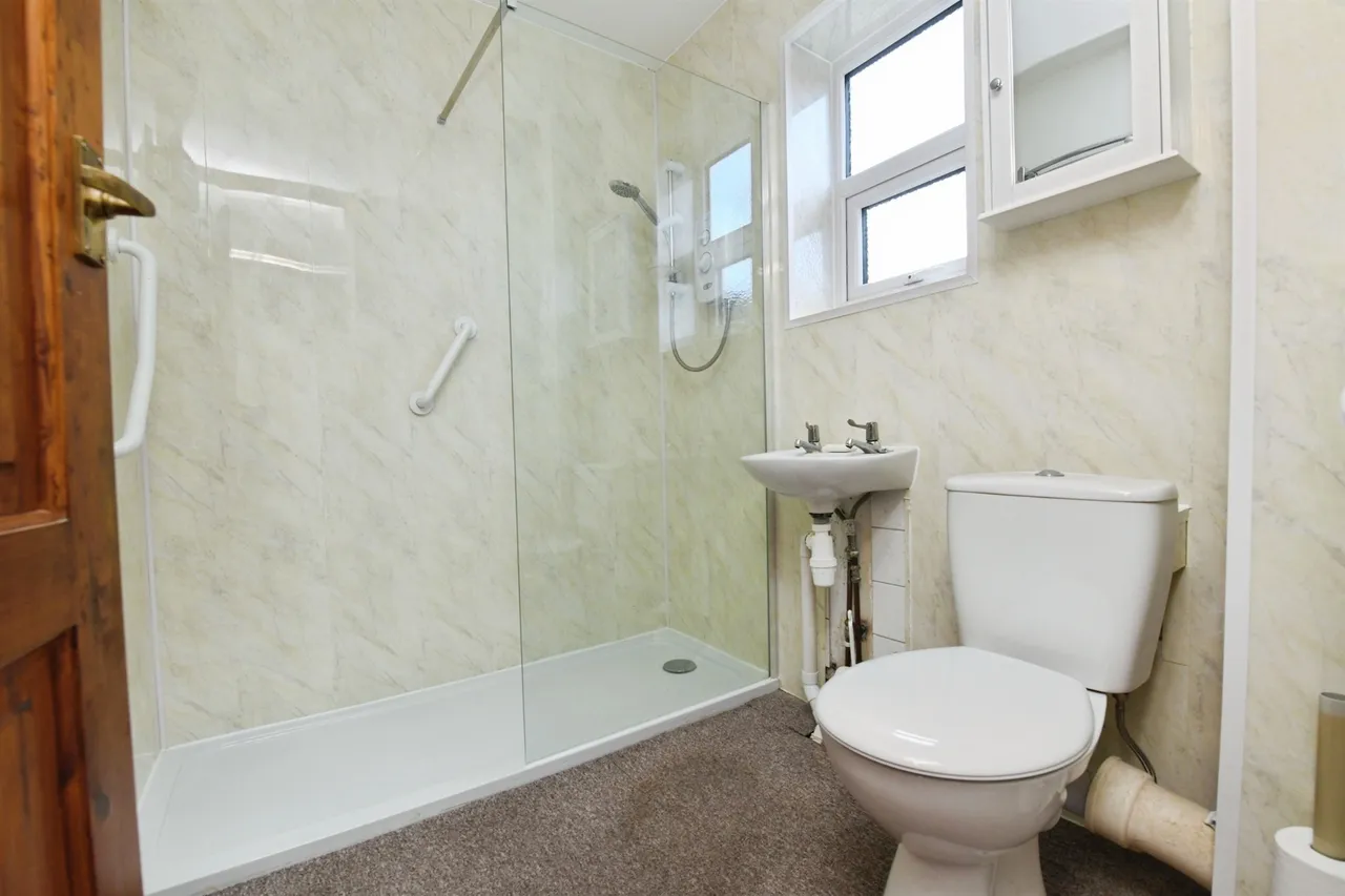 Newlands Road, Canvey Island, photo 7