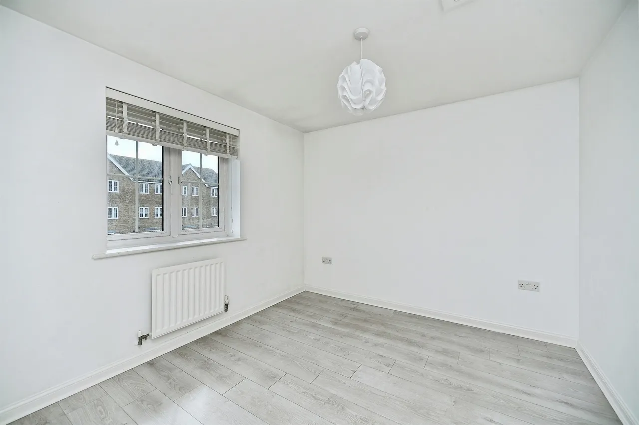Westview Close, Peacehaven, BN10, photo 13