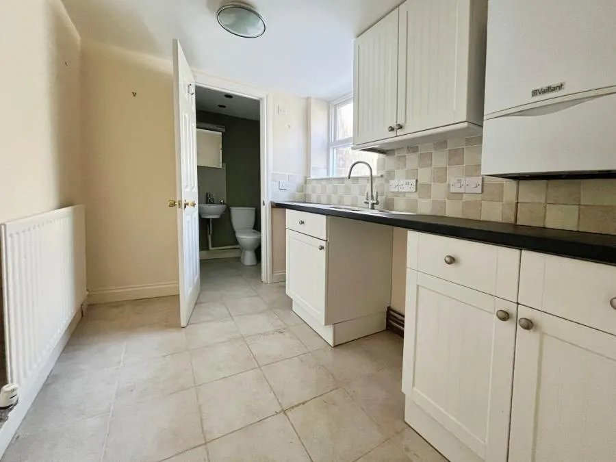 Marlborough Road, Ventnor, PO38, photo 11