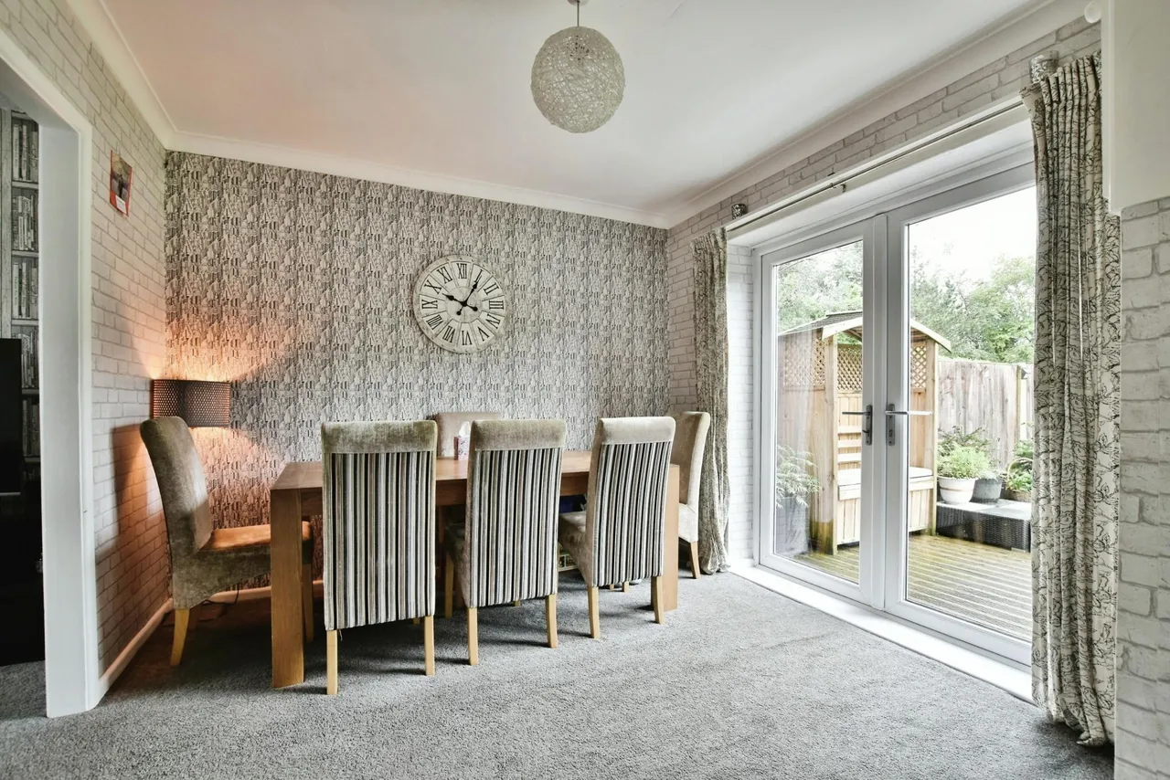 Eastleigh Road, Cheadle, SK8, photo 8