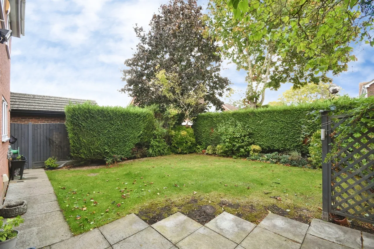 Windermere Drive, Great Notley, CM77, photo 22